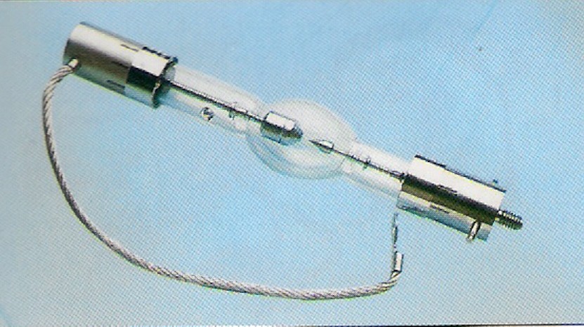 Osram XBO 450/4   Sfa-Sfa  6000k  2000hod.